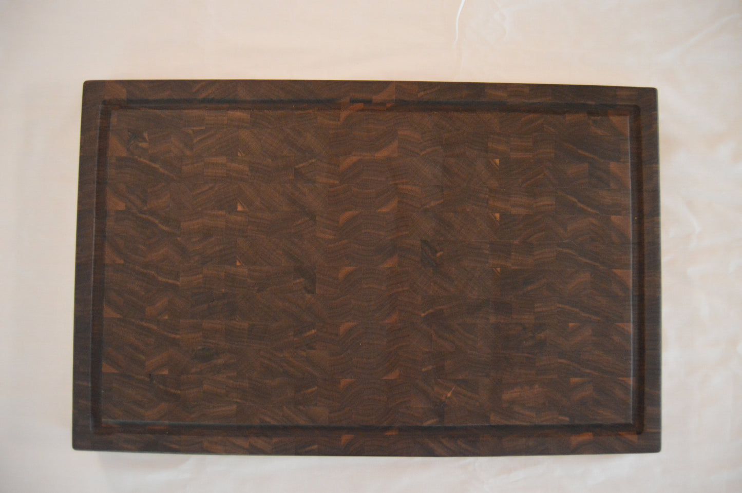 Walnut End grain cutting board